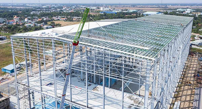 steel erection 3 700 x 377